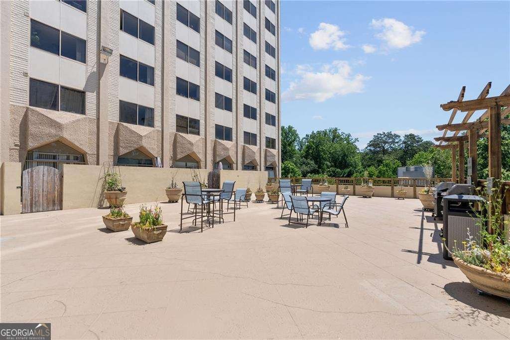 2479 Peachtree Road Atlanta - Photo 32