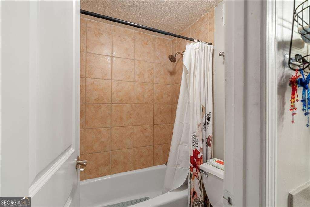 2479 Peachtree Road Atlanta - Photo 54