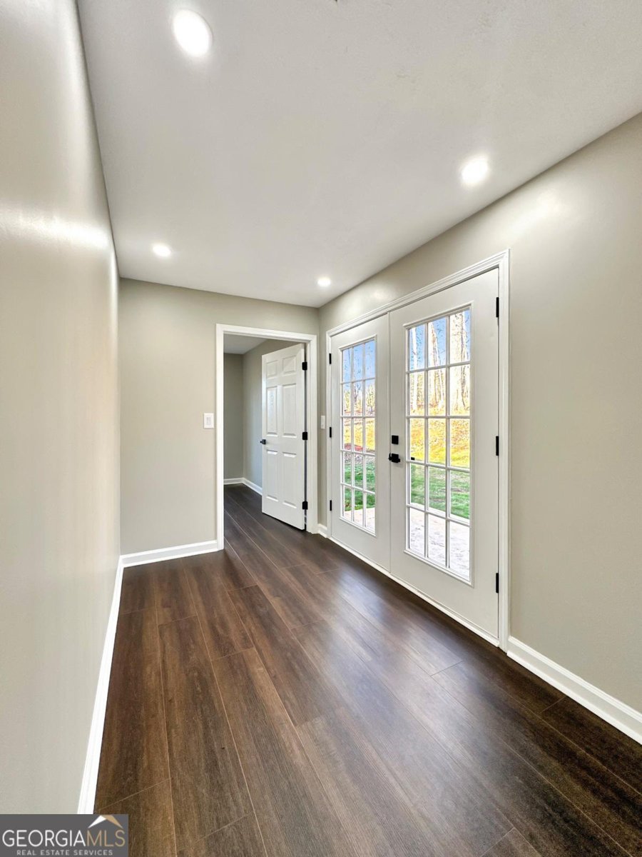 730 Carrie Cove Lane Clarkesville - Photo 11