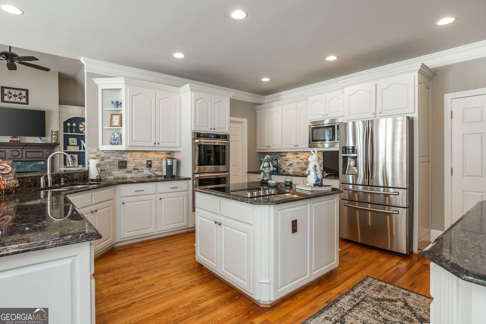 215 Radlett Lane Alpharetta - Photo 13