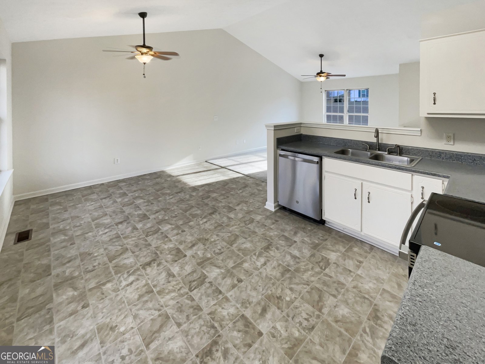 6739 Spring Head Drive Flowery Branch - Photo 35