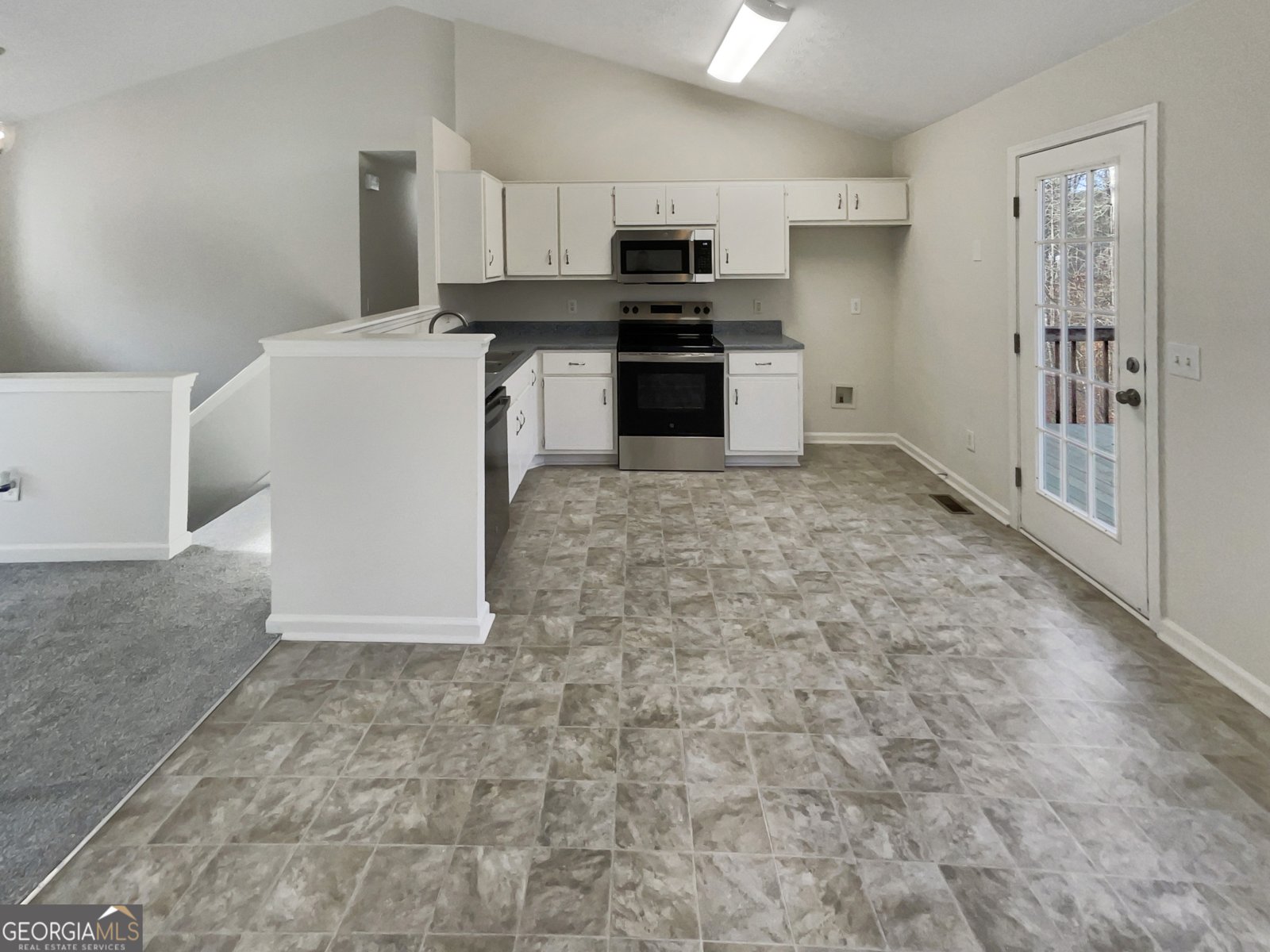 6739 Spring Head Drive Flowery Branch - Photo 38