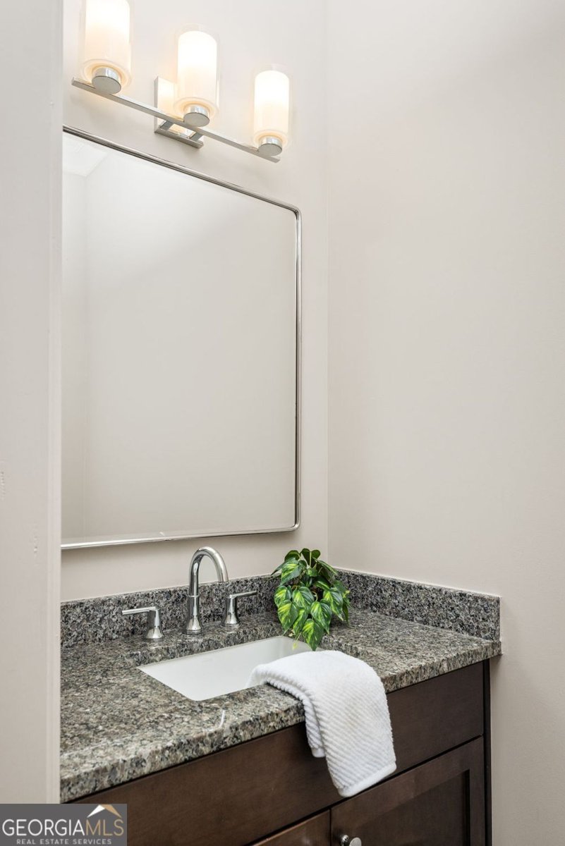 2060 Telfair Circle Atlanta - Photo 19