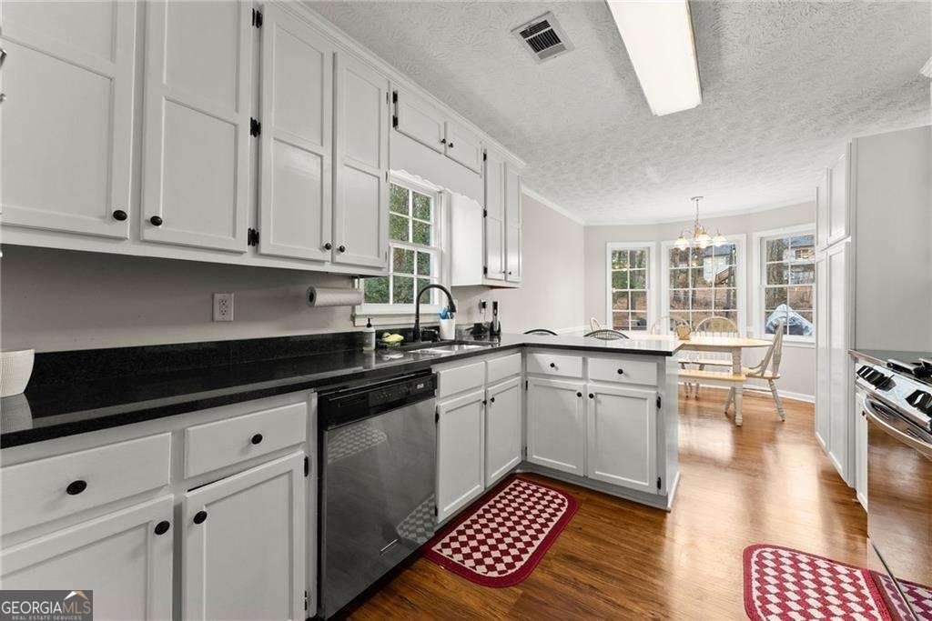 5920 Branden Hill Lane Buford - Photo 10