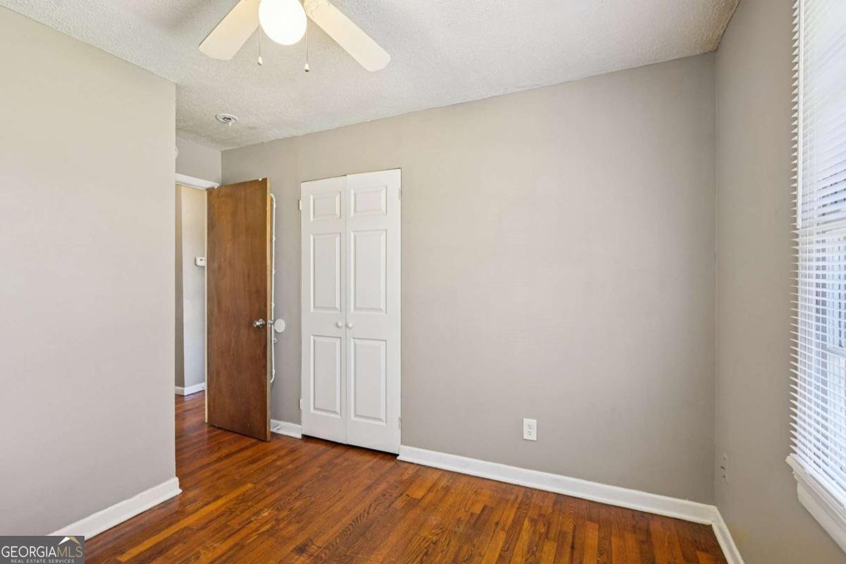 1037 Rebel Forest Drive Atlanta - Photo 12