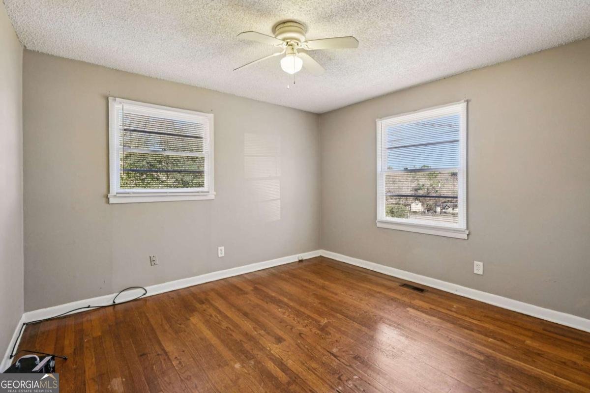 1037 Rebel Forest Drive Atlanta - Photo 14