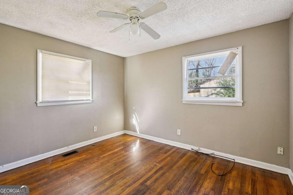 1037 Rebel Forest Drive Atlanta - Photo 16