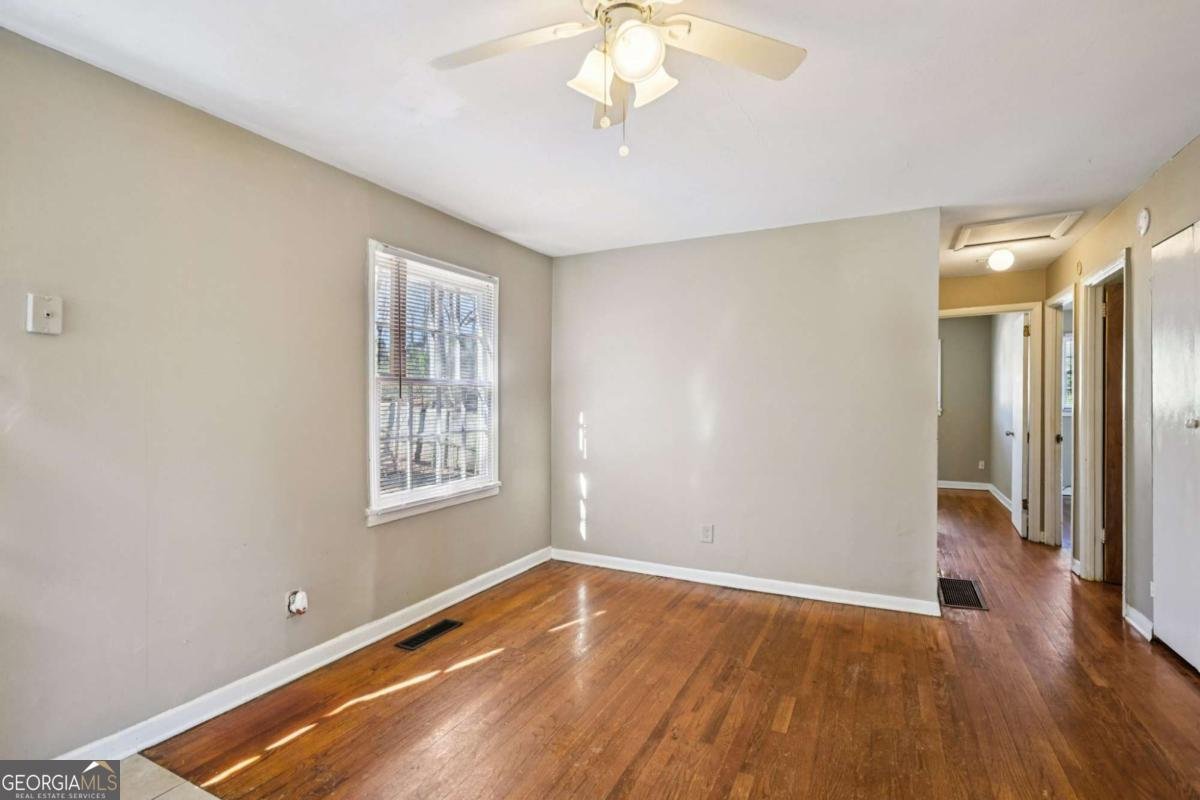 1037 Rebel Forest Drive Atlanta - Photo 7