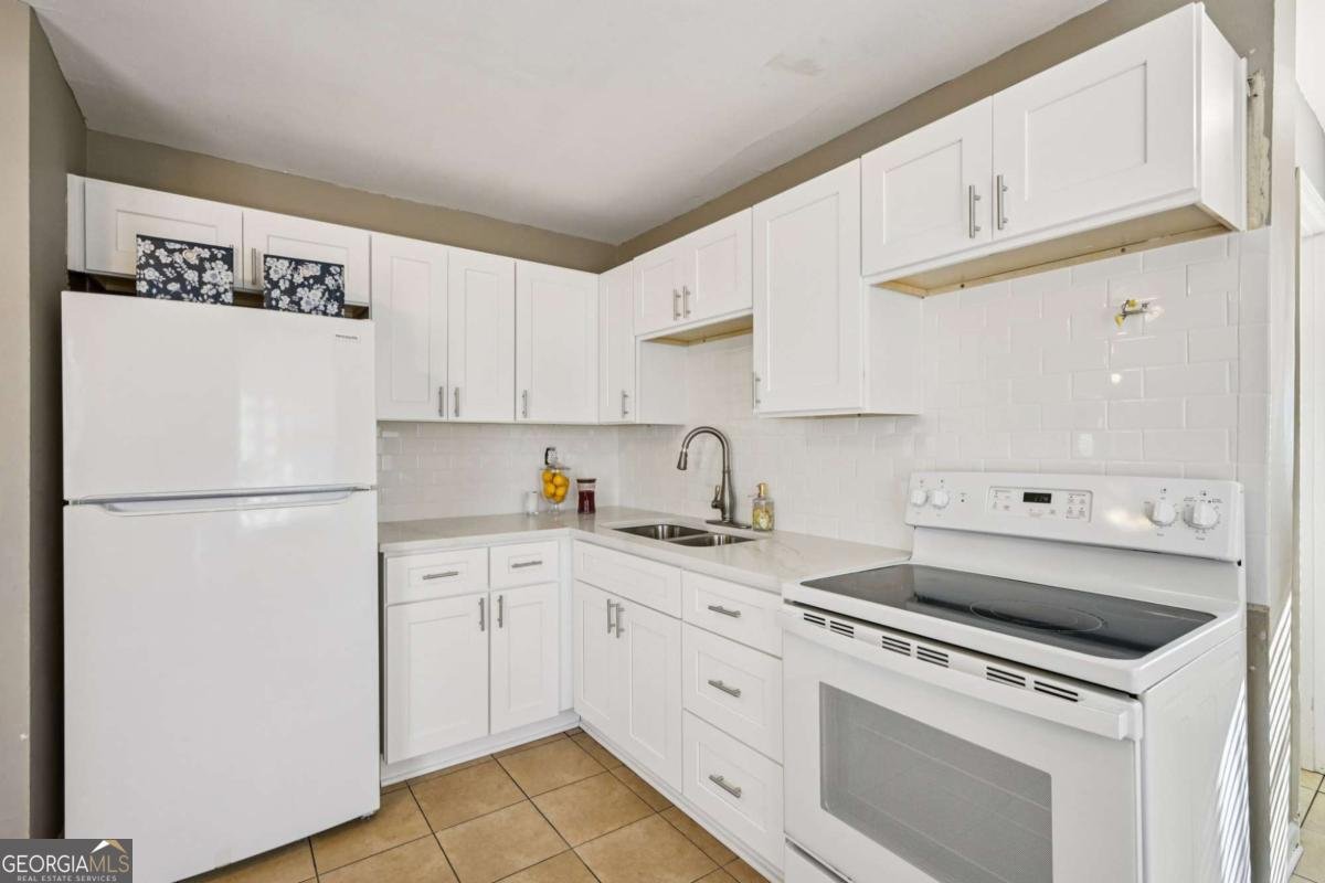 1037 Rebel Forest Drive Atlanta - Photo 9