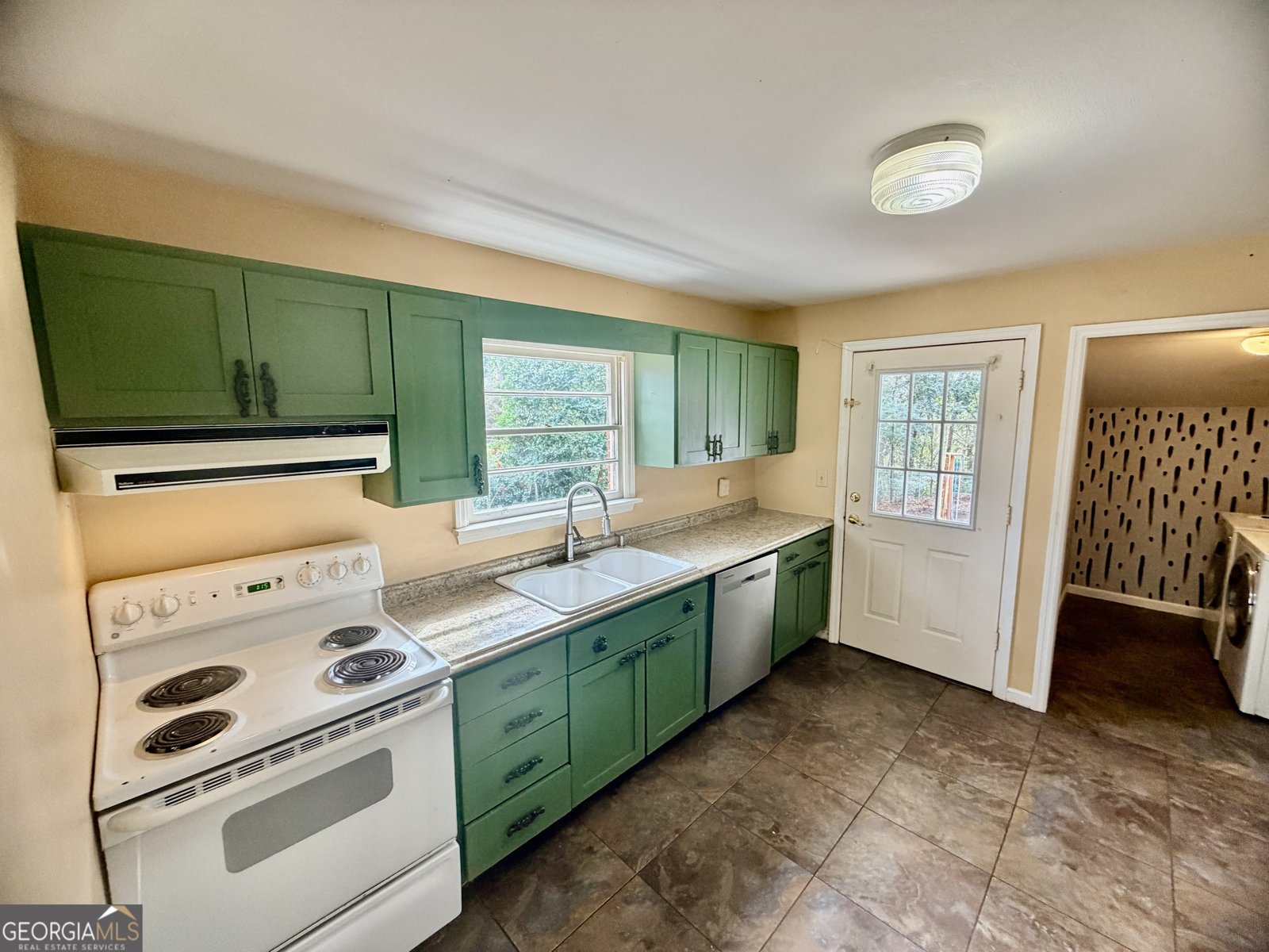 2554 Huntington Drive Macon - Photo 10