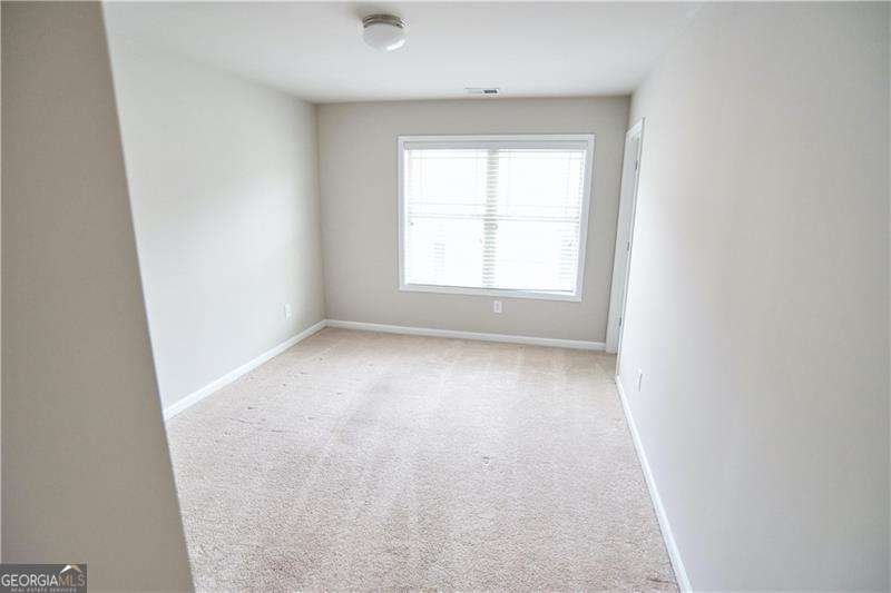 177 Townview Drive Woodstock - Photo 11