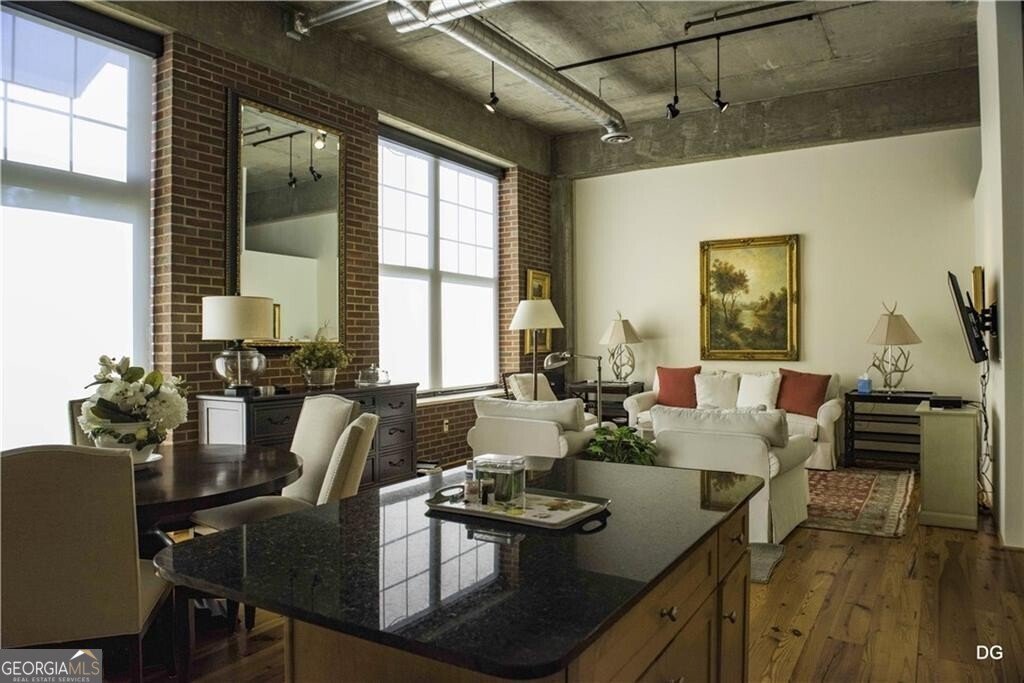 6105 Blue Stone Road Sandy Springs - Photo 11