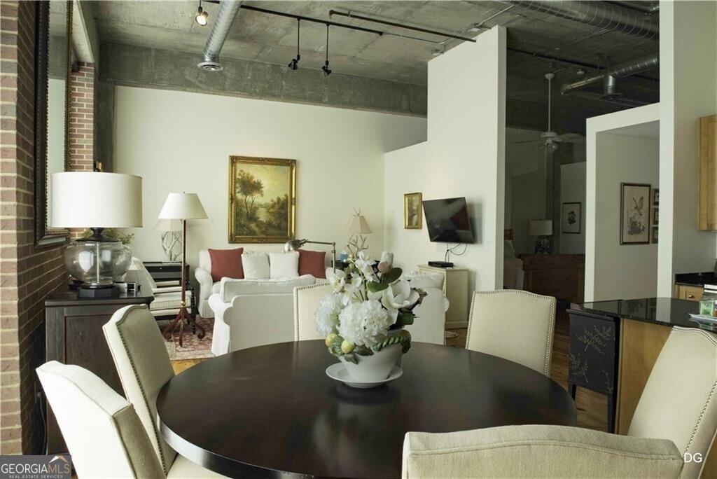 6105 Blue Stone Road Sandy Springs - Photo 12