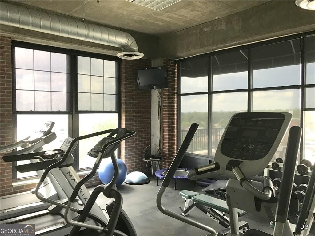 6105 Blue Stone Road Sandy Springs - Photo 7