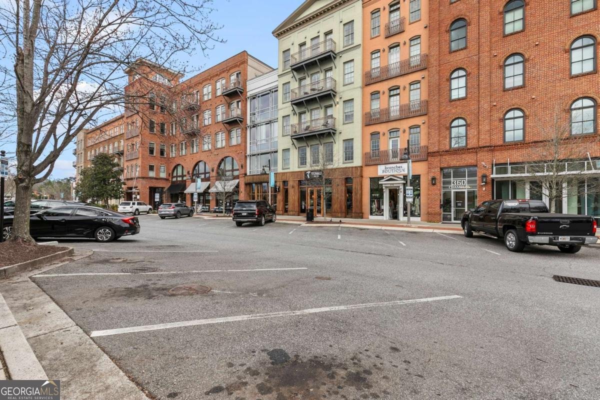 360 Chambers Street Woodstock - Photo 1