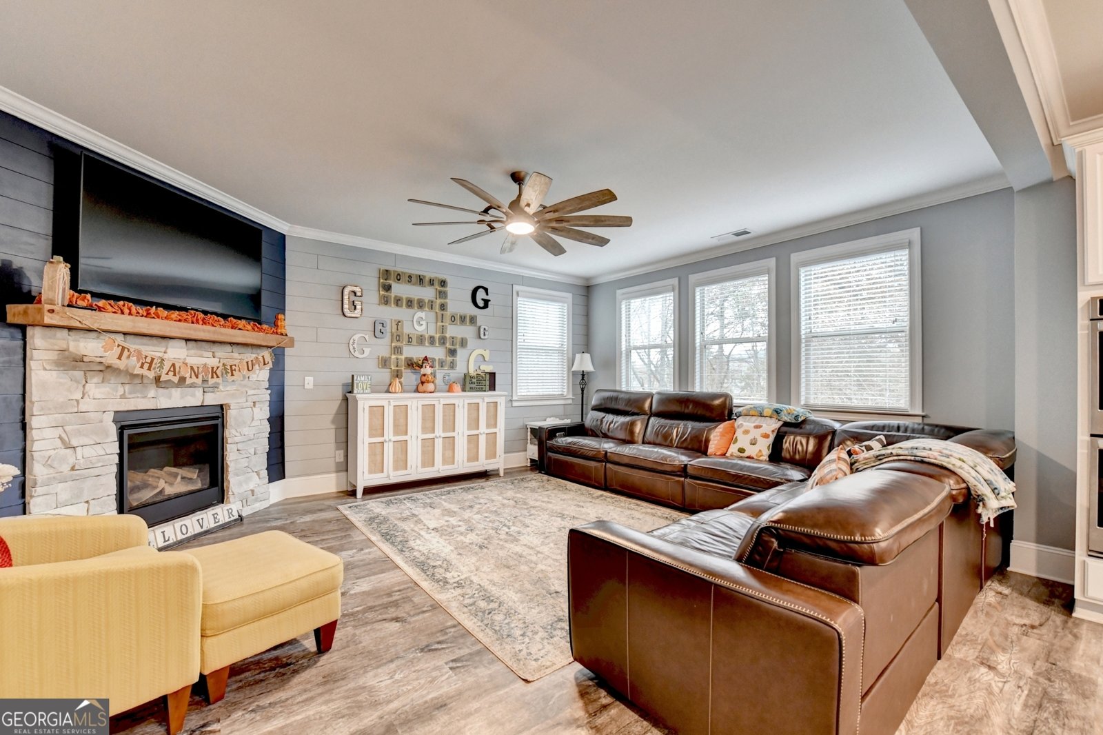 5525 Mirror Lake Drive Cumming - Photo 13