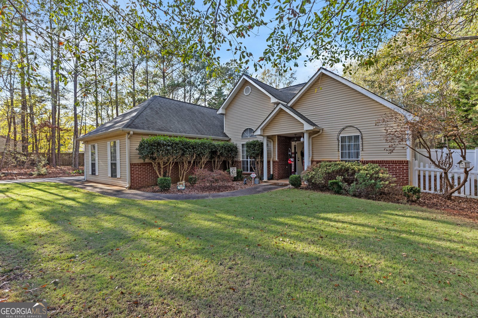 175 Ewing Drive Social Circle - Photo 6