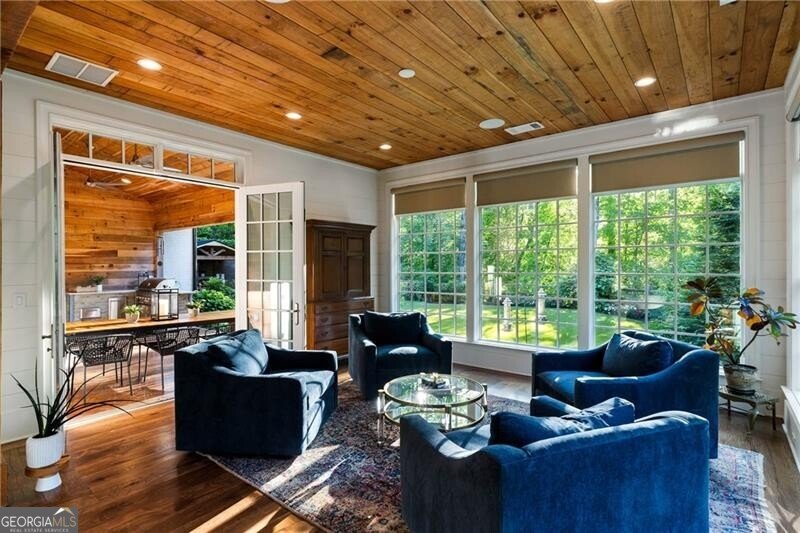 5360 Lake Forrest Drive Atlanta - Photo 22