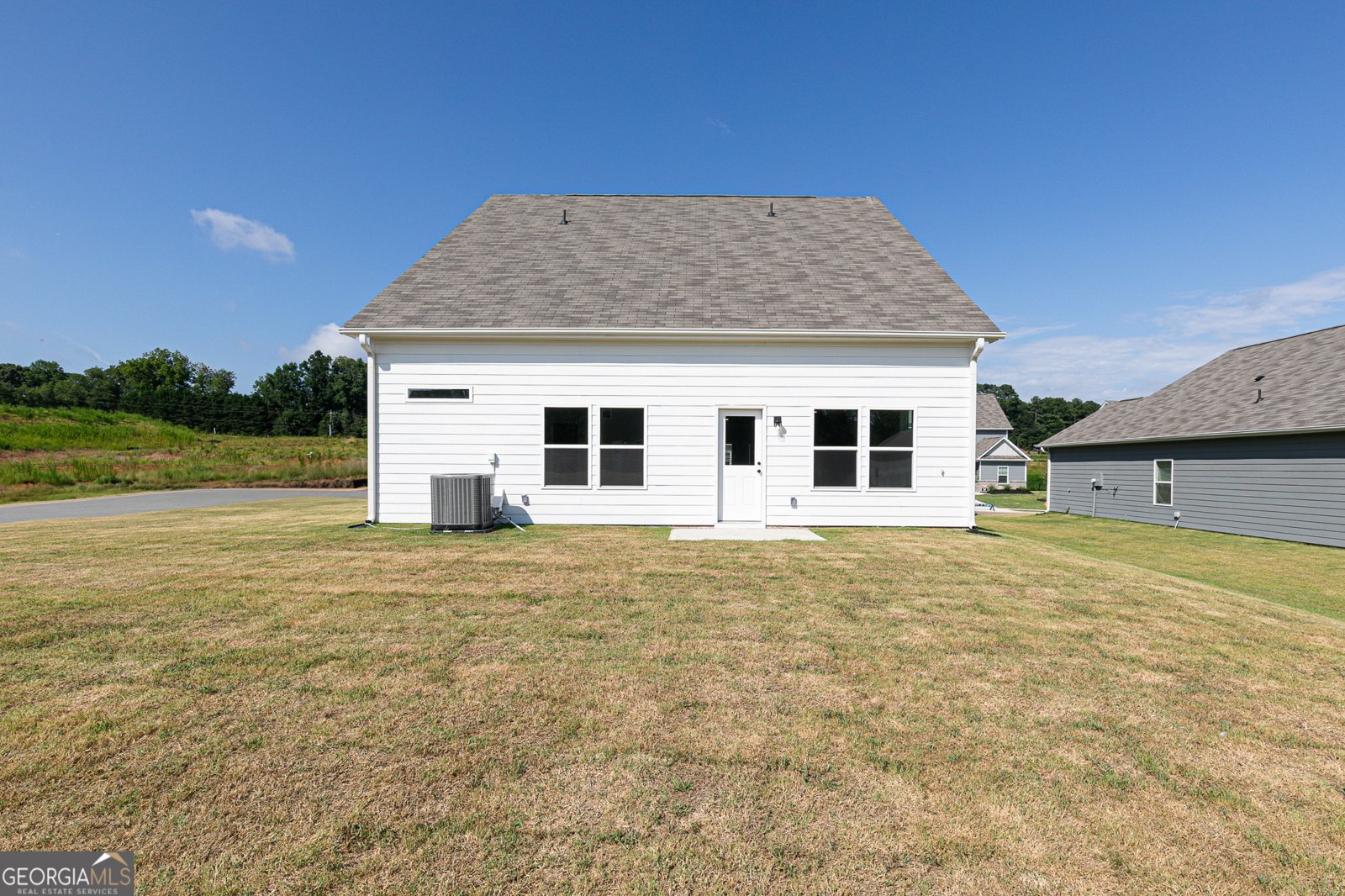 720 Berkeley Drive Conyers - Photo 1