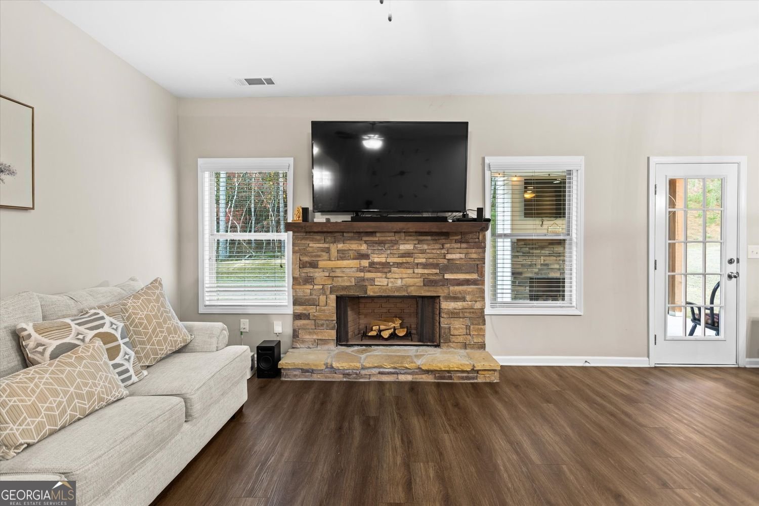 6556 River Station Drive Lula - Photo 12