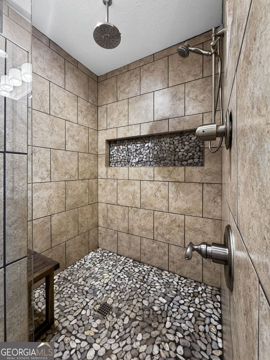 2433 McGarity Road McDonough - Photo 29