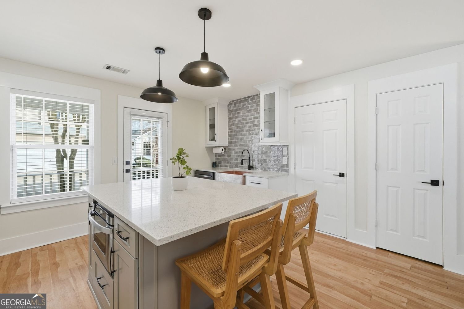 313 Hiawassee Drive Woodstock - Photo 12