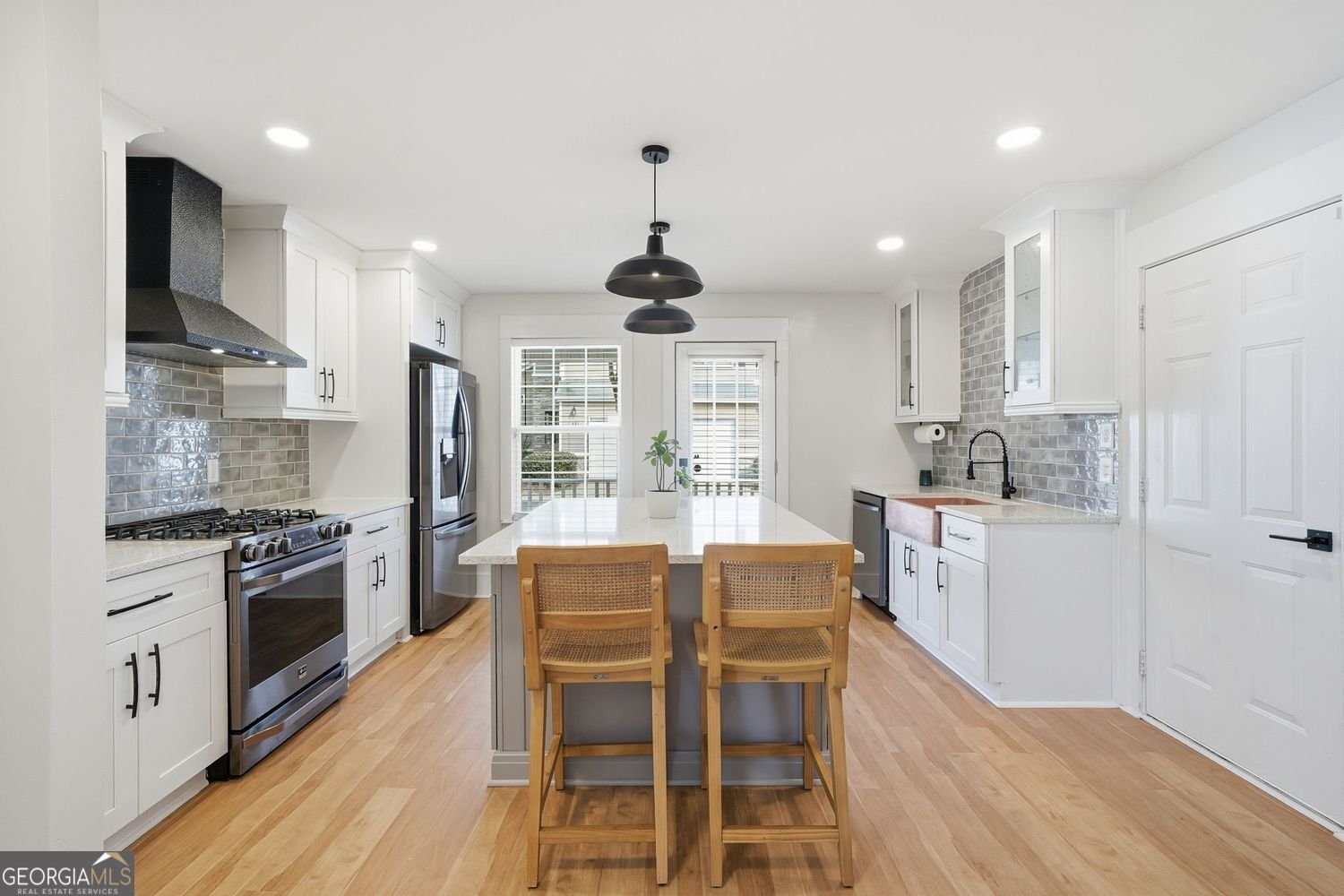 313 Hiawassee Drive Woodstock - Photo 13