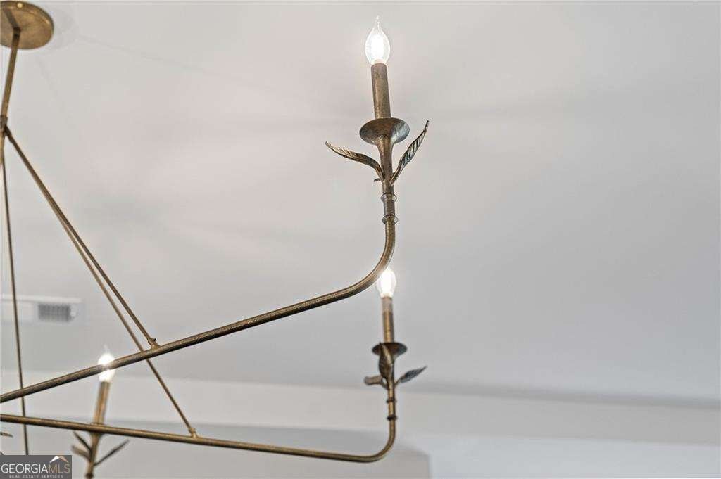 1051 Colony Drive Alpharetta - Photo 6