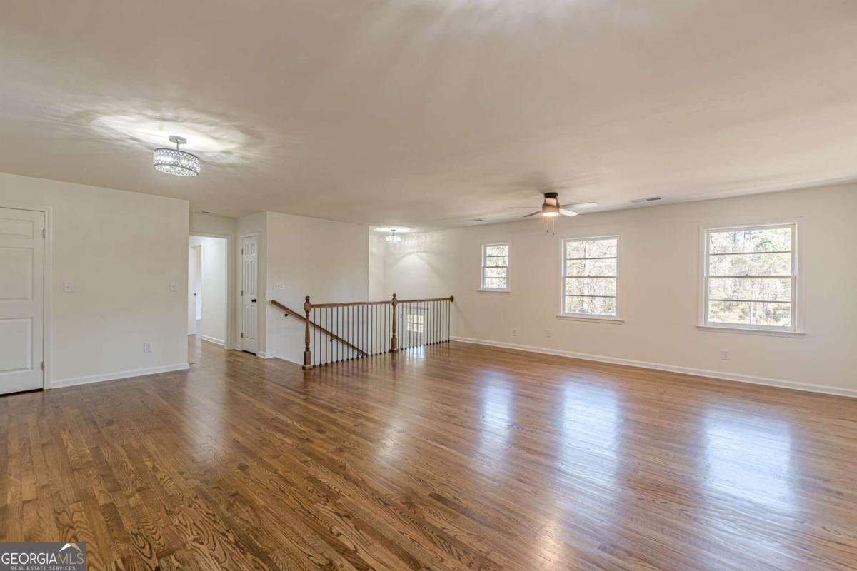 422 Susan Creek Drive Stone Mountain - Photo 14