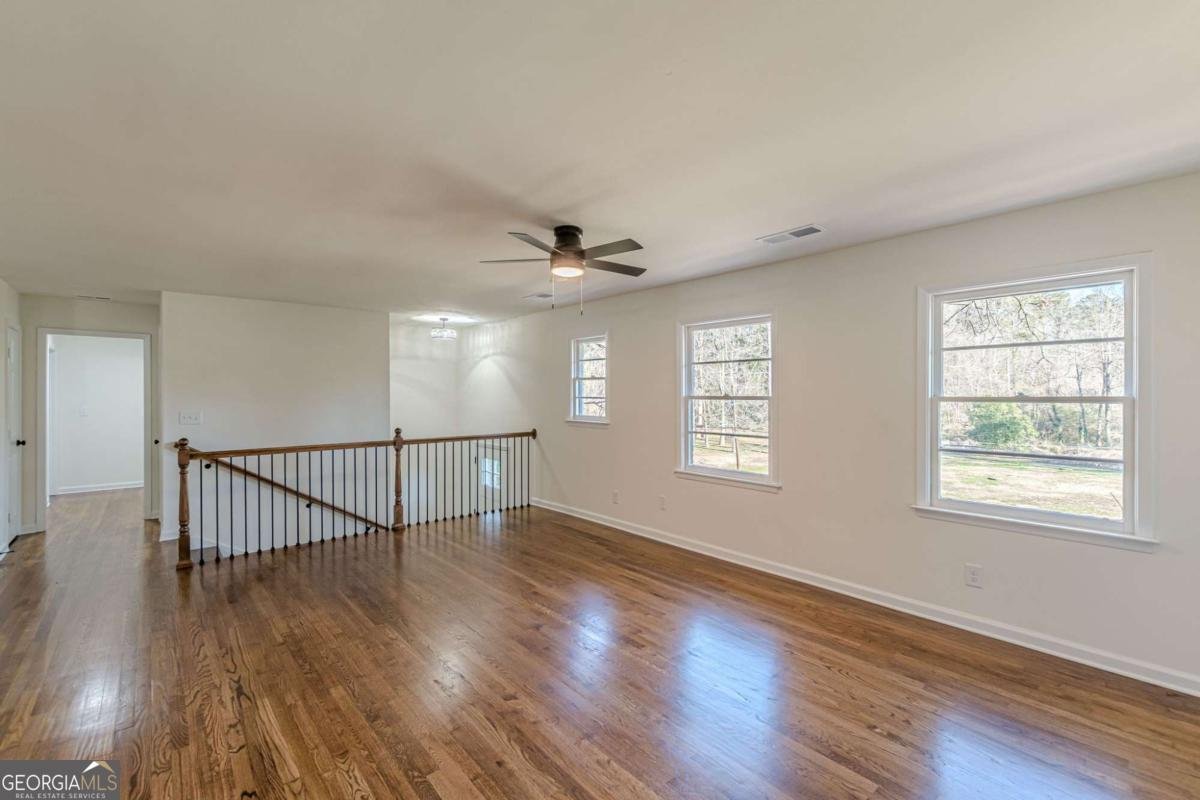 422 Susan Creek Drive Stone Mountain - Photo 16