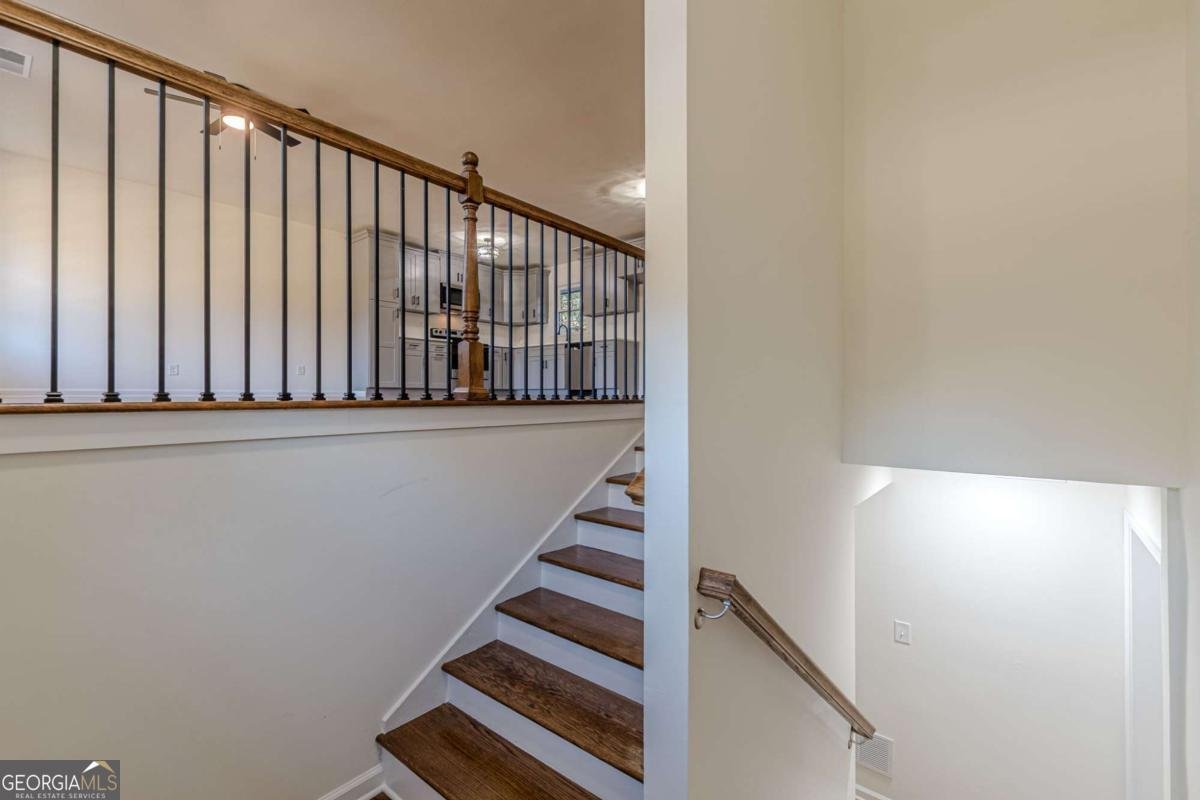 422 Susan Creek Drive Stone Mountain - Photo 36