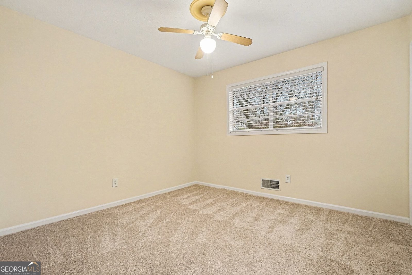 2736 WHISPER Trail Douglasville - Photo 19