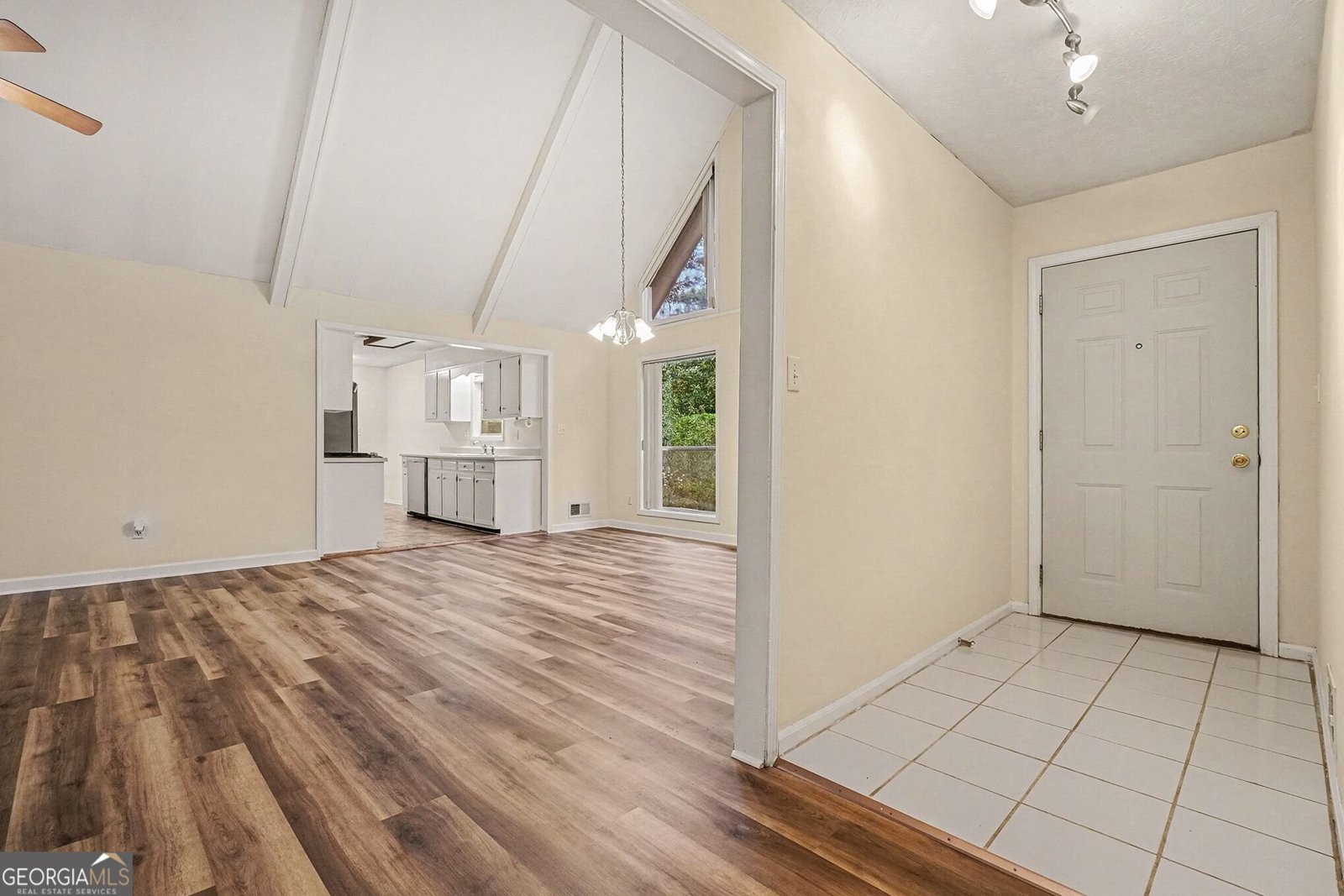 2736 WHISPER Trail Douglasville - Photo 8