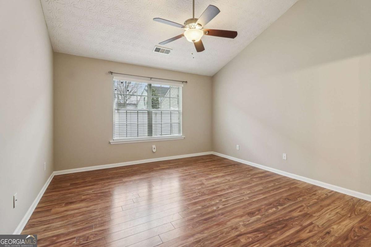 254 Hiawassee Drive Woodstock - Photo 15