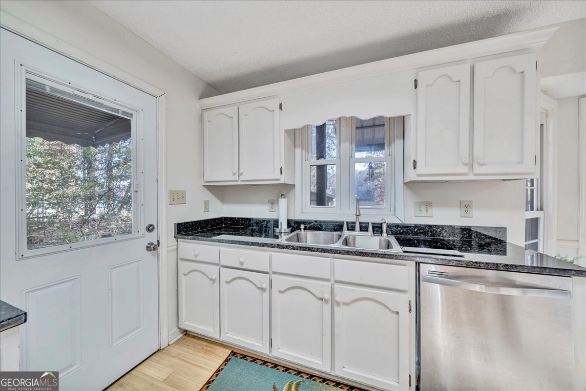 637 Will Scarlet Way Macon - Photo 13