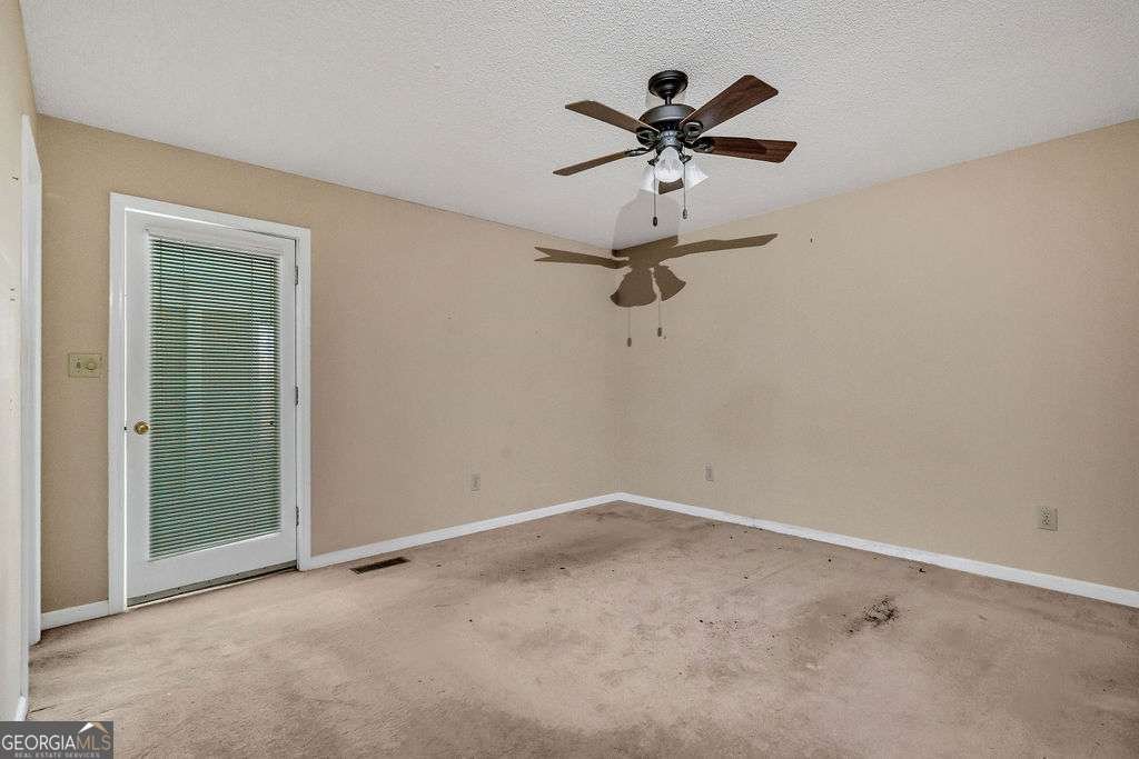 5800 Yellow Creek Road Murrayville - Photo 15