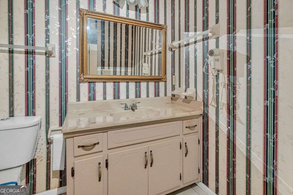 5800 Yellow Creek Road Murrayville - Photo 17