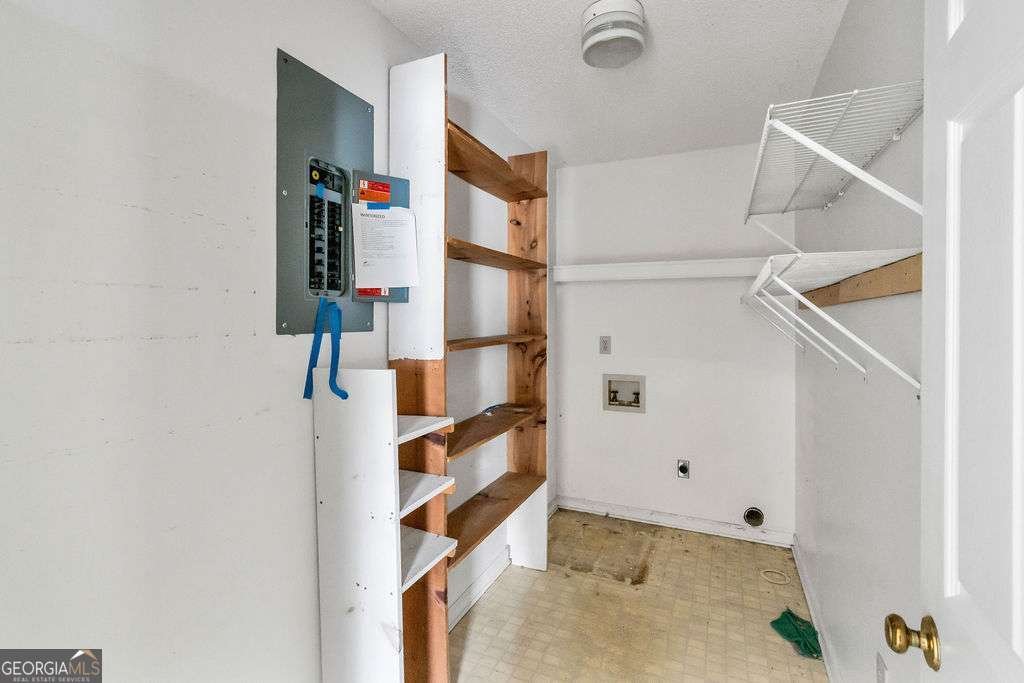 5800 Yellow Creek Road Murrayville - Photo 9