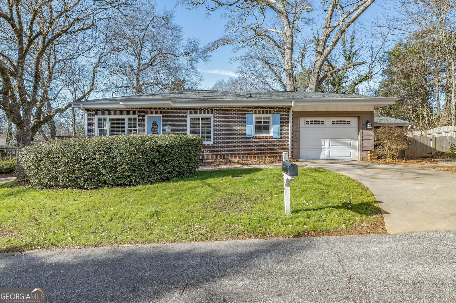 231 Morgan Street Clarkesville - Photo 1