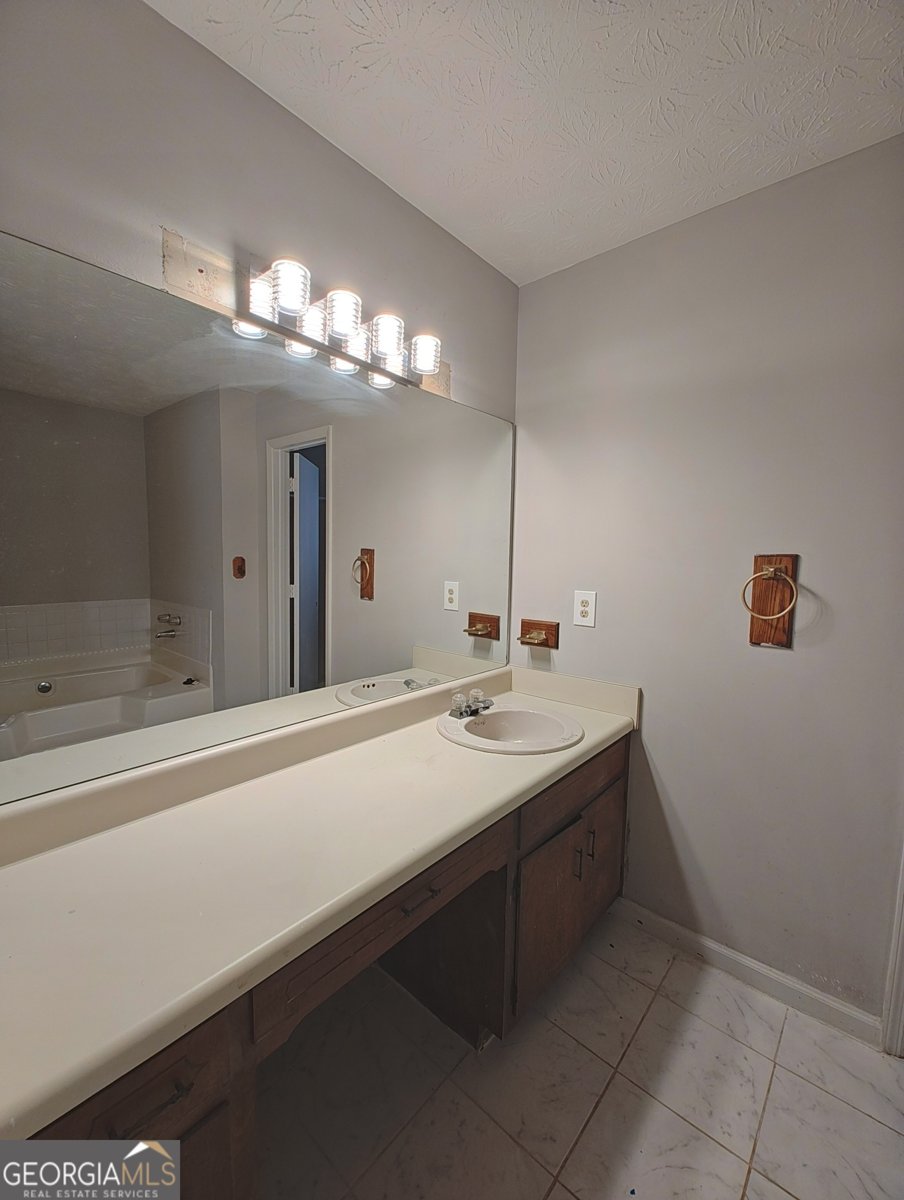 629 Woodsong Lane Stone Mountain - Photo 15