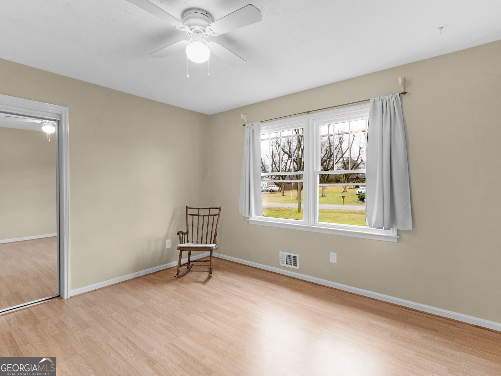 329 Pine Street Barnesville - Photo 32