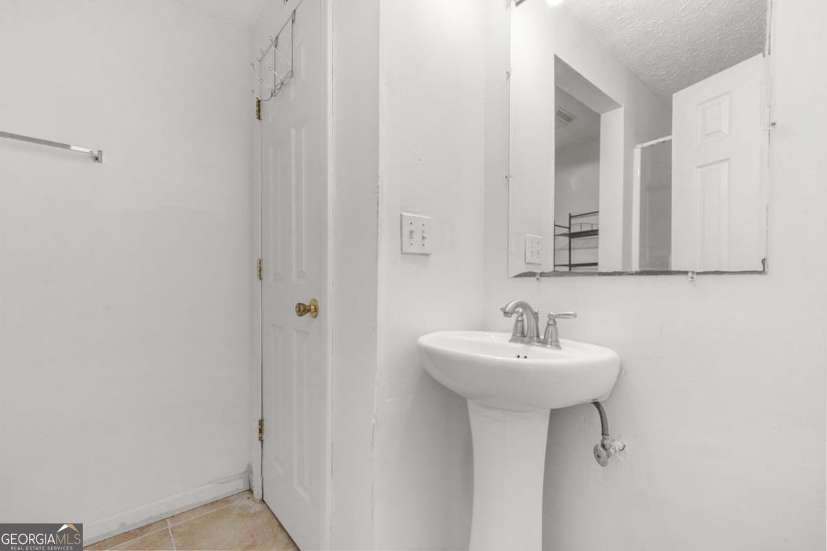 1994 Dodson Drive Atlanta - Photo 38