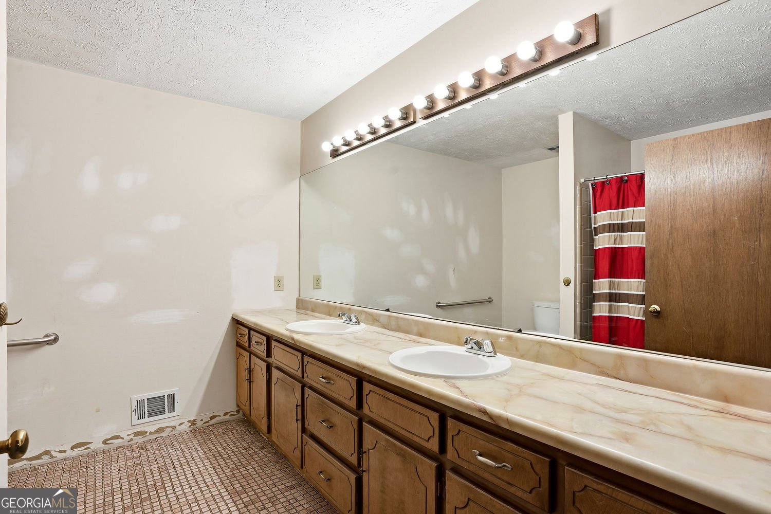 250 Allie Drive McDonough - Photo 19