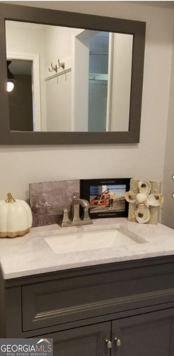 649 Crest Drive Lawrenceville - Photo 11