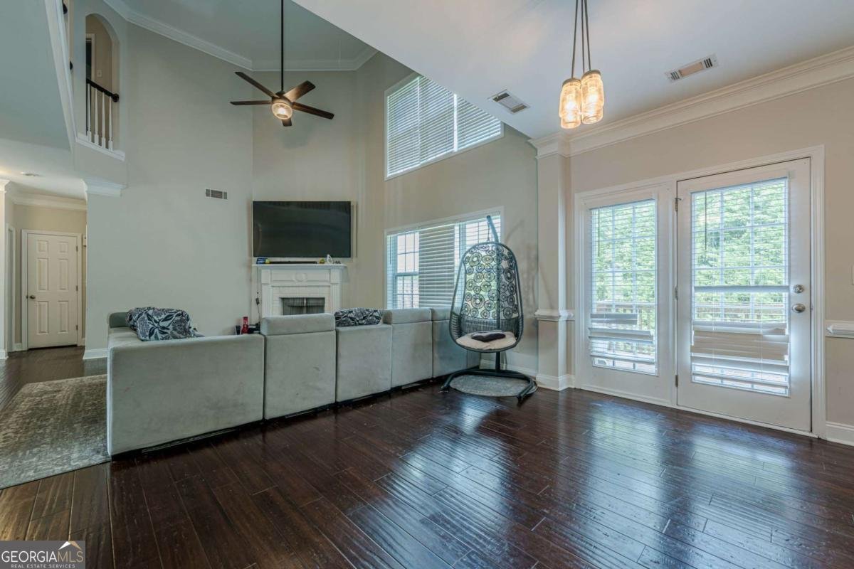 890 Sapphire Lane Sugar Hill - Photo 10