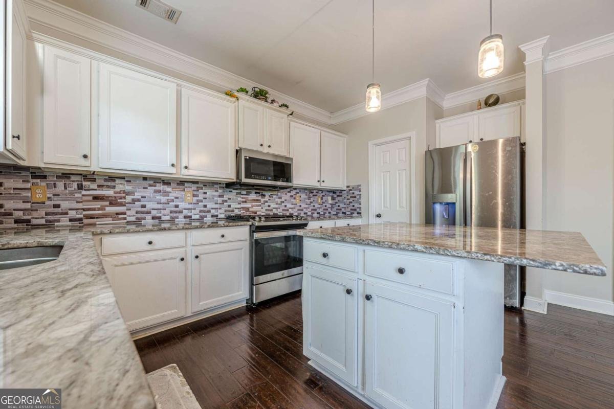 890 Sapphire Lane Sugar Hill - Photo 15