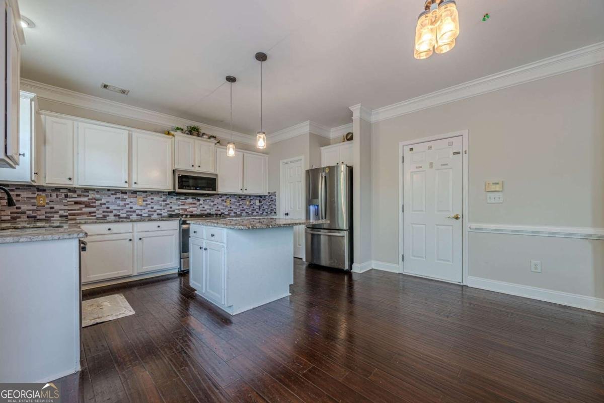 890 Sapphire Lane Sugar Hill - Photo 16