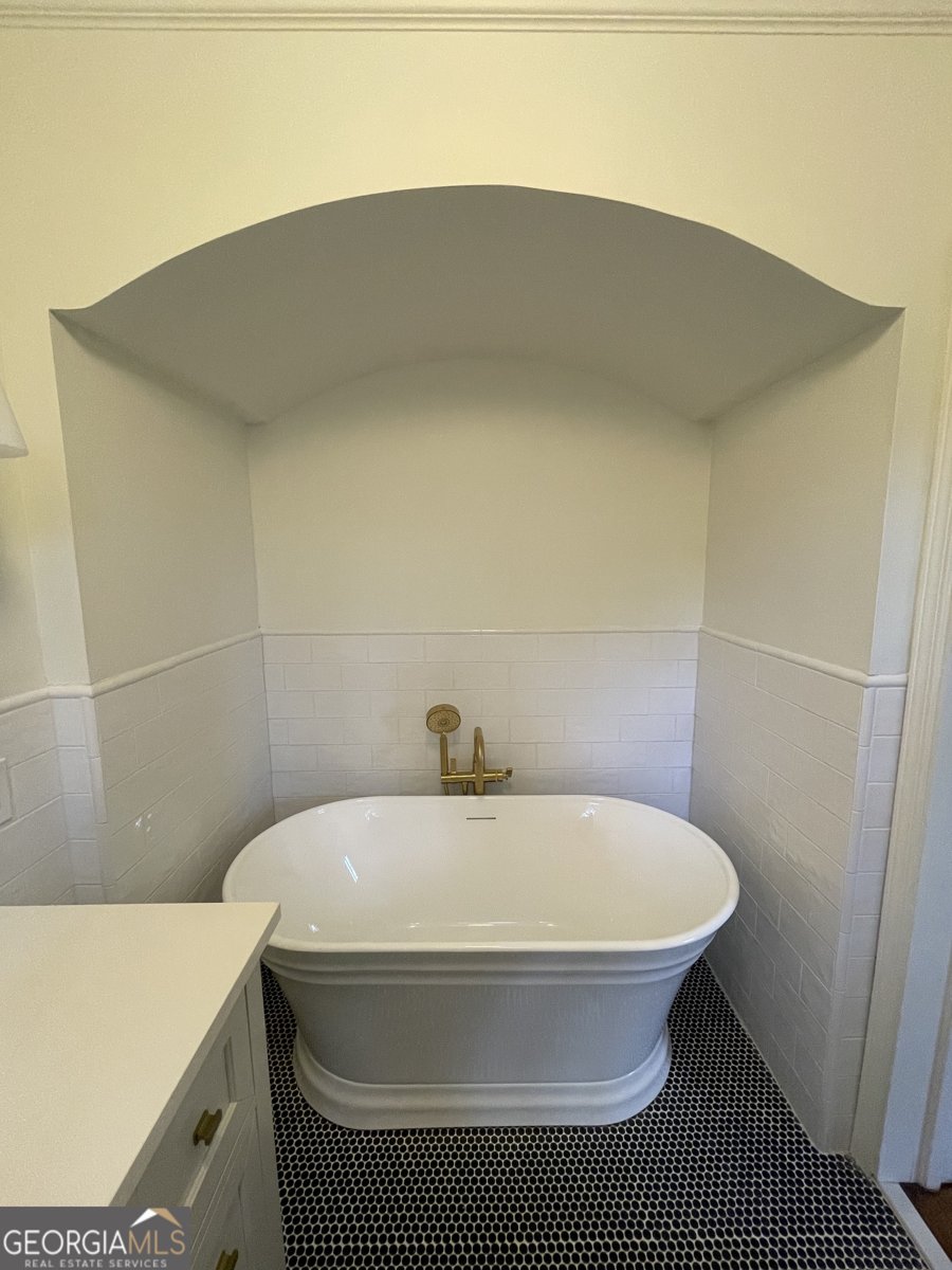 408 Thurston Avenue Thomaston - Photo 29