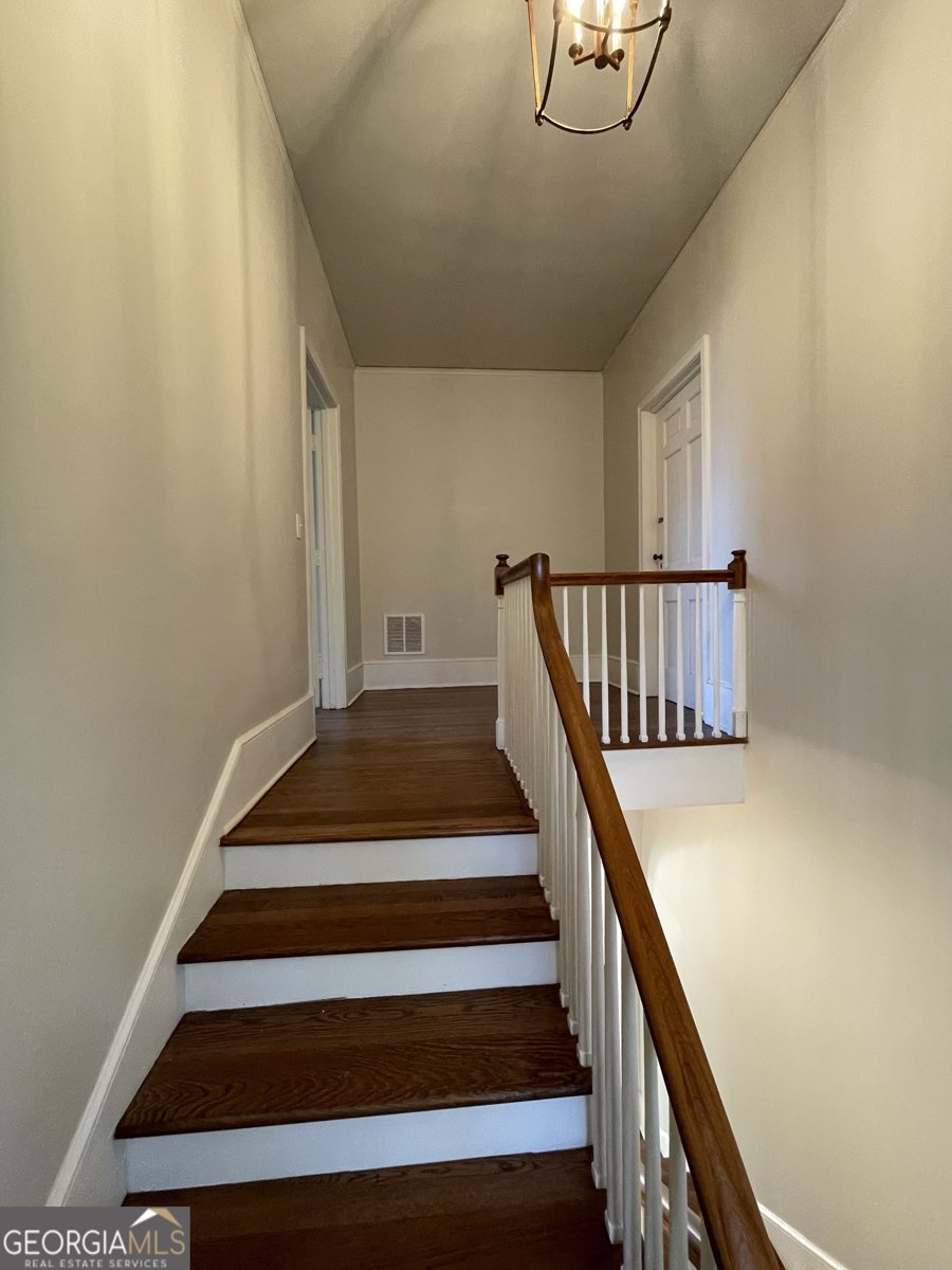 408 Thurston Avenue Thomaston - Photo 31