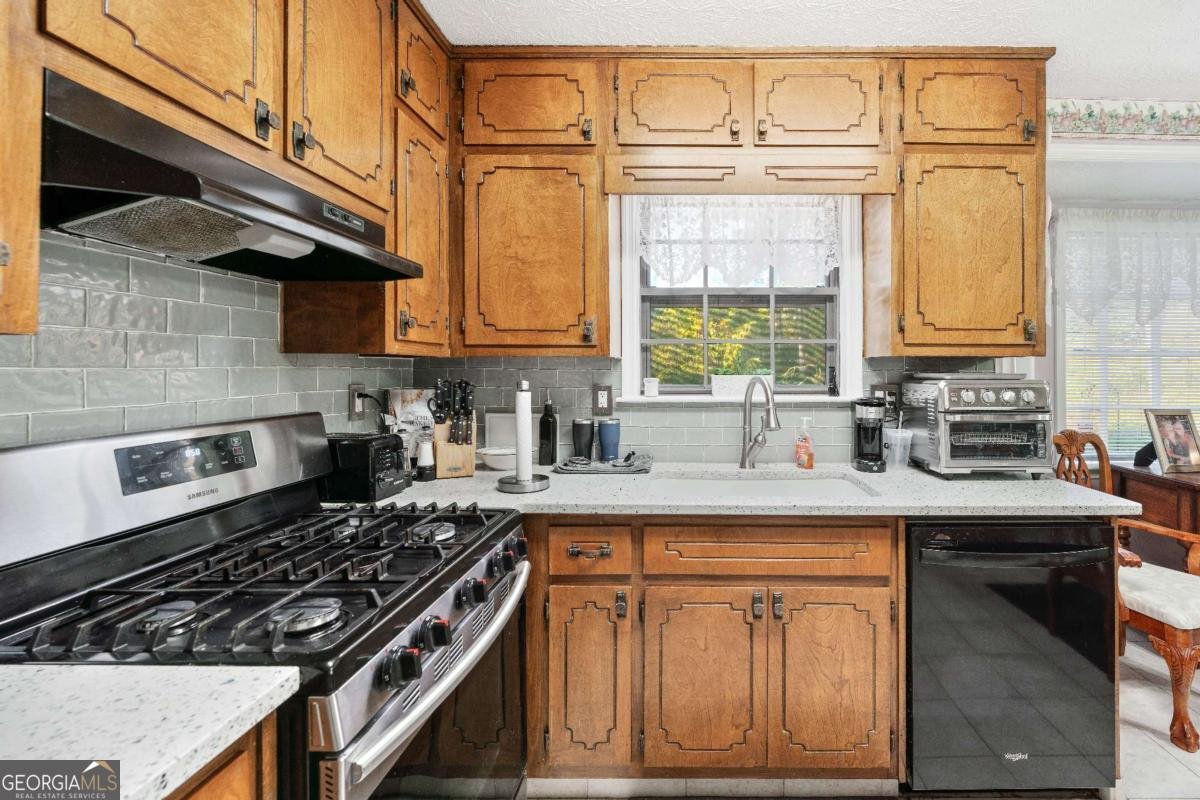 6633 Cameron Road Morrow - Photo 11